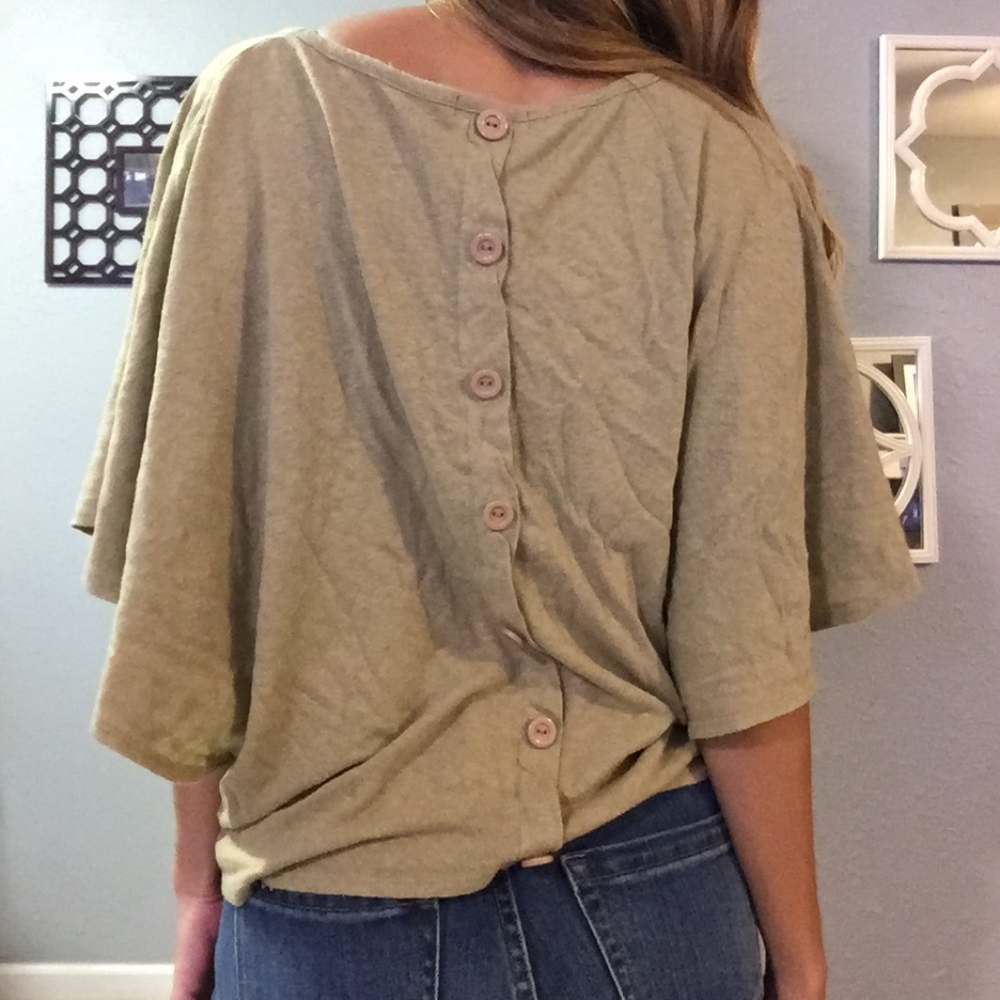 Solemio top with buttons Size Small